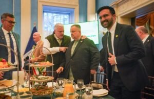 Mamdani distorsiona el Día de San Patricio y la historia irlandesa es sólo el último ejemplo de su vergonzosa obsesión con Israel