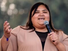 La política de Los Ángeles Eunisses Hernández votó en contra de desfinanciar a la policía