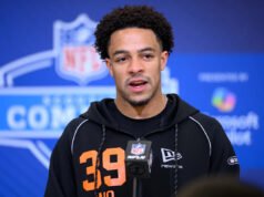 Mejores tiempos en carreras de 40 yardas por cada grupo de posición en el Combinado de la NFL de 2026