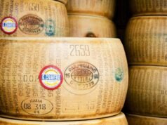 ¿Necesita un préstamo? Este banco italiano te pagará por el parmesano