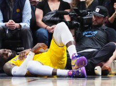 Los Lakers descartan a LeBron James para el partido del viernes contra los Pacers por lesión en el codo