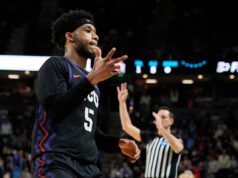 Probabilidades, selecciones y predicciones del torneo de la NCAA 2026: líneas de apuestas para los juegos de la segunda ronda del sábado