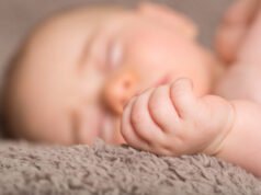 Se retiran pijamas de bebé vendidos en Walmart debido a posible riesgo de asfixia