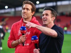 Ryan Reynolds y Rob Mac convocarán el partido de Wrexham mientras la pareja celebra los cinco años de propiedad del club.