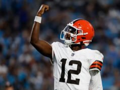 El mariscal de campo de los Browns, Shedeur Sanders, cambia la camiseta por la número 2 la próxima temporada después de usar la número 12 durante el año de novato.