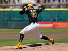 Paul Skenes persiguió solo dos outs mientras la ofensiva de los Mets y la defensa de los Piratas fluyen como un as