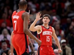 ¿Reed Sheppard se está convirtiendo en una estrella de los Rockets?