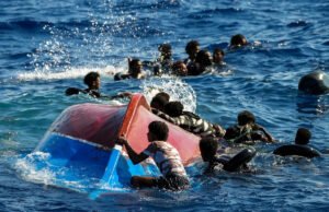Cientos de inmigrantes desaparecen en el Mediterráneo. Las autoridades retienen información