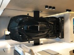El Pagani Zonda R se convierte en la pieza central de un apartamento de lujo japonés
