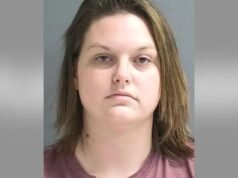 Prisión para madre de Florida que dejó que su novio golpeara a su hijo pequeño