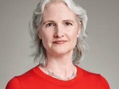 Dimite la directora de operaciones de la BBC, Leigh Tavaziva