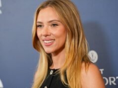 Scarlett Johansson usó las zapatillas deportivas de menos de $ 100 que aman las mamás