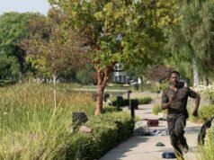 Final de la temporada 2 de ‘Paradise’: el creador Dan Fogelman sobre Sinatra y lo que nos espera para la temporada 3