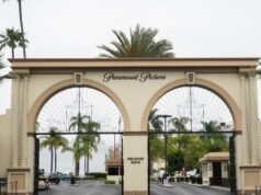 Jeff Shell de Paramount se defiende contra el jugador de Las Vegas