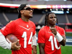 Los mejores agentes libres de la NFL disponibles: algunos veteranos de renombre como Tyreek Hill y Stefon Diggs se quedan para que los equipos firmen
