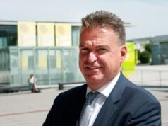 Rusia gana miles de millones con el bloqueo de Ormuz, dice organismo comercial alemán