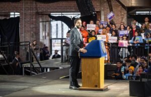 El niño prodigio socialista Mamdani no aprendió casi nada en sus primeros 100 días como alcalde de Nueva York