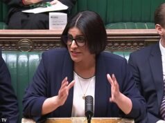 El Ministerio del Interior criticó los temores de control y la falta de consulta pública cuando los inmigrantes abandonaron los hoteles hacia las zonas rurales.