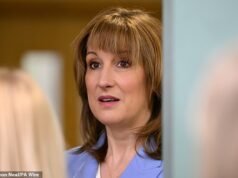 Las familias deben prepararse para un aumento de £440 en las facturas de energía este verano, mientras el Banco Mundial y el FMI advierten que la crisis de Irán podría desencadenar una recesión global.