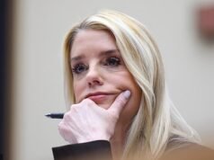 Pam Bondi rompe el silencio tras el brutal despido de Trump