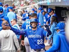 Novato de la MLB retirado del roster por un manager furioso después de un error impactante: “Hay algunas cosas que no pueden suceder… esta es una de ellas”