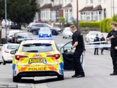 Un hombre de 24 años está acusado de intento de asesinato tras el tiroteo en Bristol que provocó el cierre de tres escuelas.