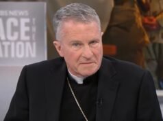 El principal obispo militar católico de EE.UU. reprende la guerra de Trump contra Irán con una explosiva advertencia de Pascua