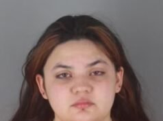 Trabajador de guardería acusado de golpear la cabeza de un niño contra la pared mientras estaba borracho