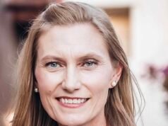 La asediada sheriff de Nancy Guthrie llevó un arma cargada a través del puesto de control de la TSA… y luego recibió un trato especial, afirman residentes locales