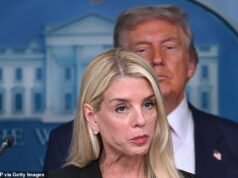 Los dos principales asesores de Trump que es más probable que despida tras la destitución de Pam Bondi, incluida una miembro del gabinete involucrada en un escándalo.