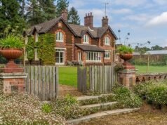 Las vacaciones le permitieron a Edward tener Pascua porque Andrew irá tras Wood Farm.