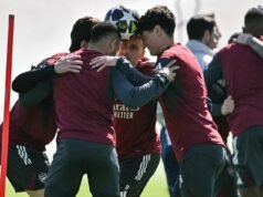 El Arsenal se burló de sus extraños ejercicios de entrenamiento, incluidas reuniones de equipo y PENS, mientras Mikel Arteta busca chispa después de derrotas consecutivas.