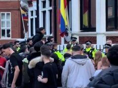 La reunión anual de viajeros en Harrods estalla en violencia cuando un niño es apuñalado durante escenas caóticas