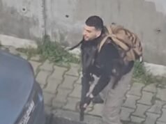 Los intercambios de disparos contra el consulado israelí dejaron un muerto y dos heridos, un “terrorista religioso”, en Estambul, pocas horas antes de que expire el plazo fijado por Trump para Irán.