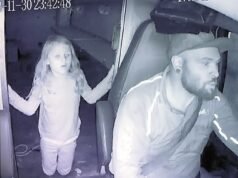 Las impactantes e insensibles palabras del conductor de FedEx a la policía sobre lo que hizo con Athena Strand, de 7 años, después de secuestrarla y asesinarla