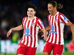 La retorcida máquina del Atlético de Madrid de Diego Simeone recibe una tarjeta roja en el Camp Nou: un magnífico tiro libre de Julián Álvarez iluminó la victoria por 2-0 sobre el Barcelona, escribe KIERAN GILL