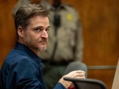 Médico condenado por intento de homicidio involuntario después de intentar empujar a su esposa, ingeniera nuclear, por un precipicio en Hawái