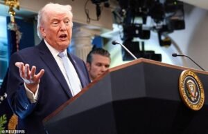 Trump contempla la venganza definitiva contra los aliados de la OTAN que no apoyaron la guerra de Irán a medida que crece la preocupación por el frágil plan de paz.