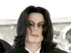 El niño que acusó a Michael Jackson de abusar sexualmente de él le contó a la policía sobre las marcas en el cuerpo de la estrella que solo podría haber visto si el cantante estaba desnudo, revela un nuevo documental.