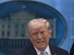 Trump ataca a sus aliados más cercanos en una furiosa diatriba contra Irán mientras sus leales abandonan al presidente… al declarar que Brigitte Macron es una MUJER