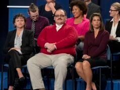 Se robó el show en el debate Trump-Clinton… ahora descubra lo que realmente le pasó al “Chico del suéter rojo” en el boletín informativo gratuito de DC Insider.