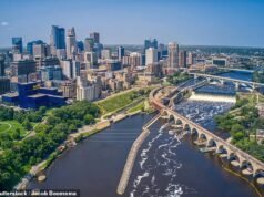 El “estado más disfuncional” de Estados Unidos sigue empeorando a medida que nuevos escándalos golpean el bastión liberal