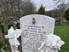 La madre de James Bulger está “disgustada” después de que la tumba de su hijo asesinado fuera destrozada por segunda vez en seis semanas.