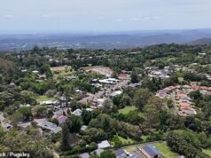 Tres personas luchan por sus vidas después de que seis resultaran heridos en un accidente de varios vehículos en Tamborine Mountain Road.