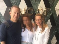 El heredero de Gucci, amante de los condimentos, que vive en una mansión de 2 millones de dólares, está destruyendo la reputación de generaciones de su familia con vergonzosas travesuras en su fábrica de mostaza.