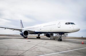 Pasajero de 52 años acusado de violar a una mujer sentada a su lado en un vuelo internacional