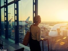 El gran éxodo de la Generación Z: más de las tres cuartas partes de las personas que abandonan el Reino Unido tienen menos de 35 años, según un nuevo informe, culpando al aumento del coste de vida