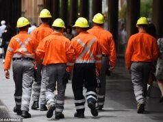 Grupo de australianos recibirá vales de combustible por valor de 100 dólares: lo que necesitas saber