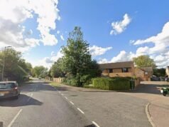 Un agresor sexual ‘tailandés’ ataca a otro hombre de unos 70 años toqueteando al jubilado y robando una cadena de oro, días después de que el pensionista dijera que fue agredido y que le robaron un reloj Rolex.