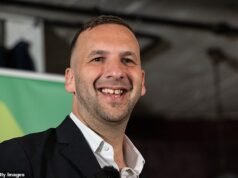 Los Verdes lanzan un ataque sorpresa a la BBC por exponer las mentiras que dicen los inmigrantes para que se aprueben las solicitudes de asilo